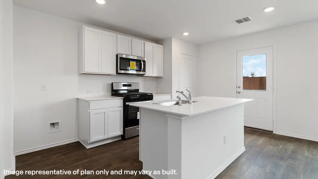 Furnished interior view inside a new home in Lucero, San Antonio (Image 7).