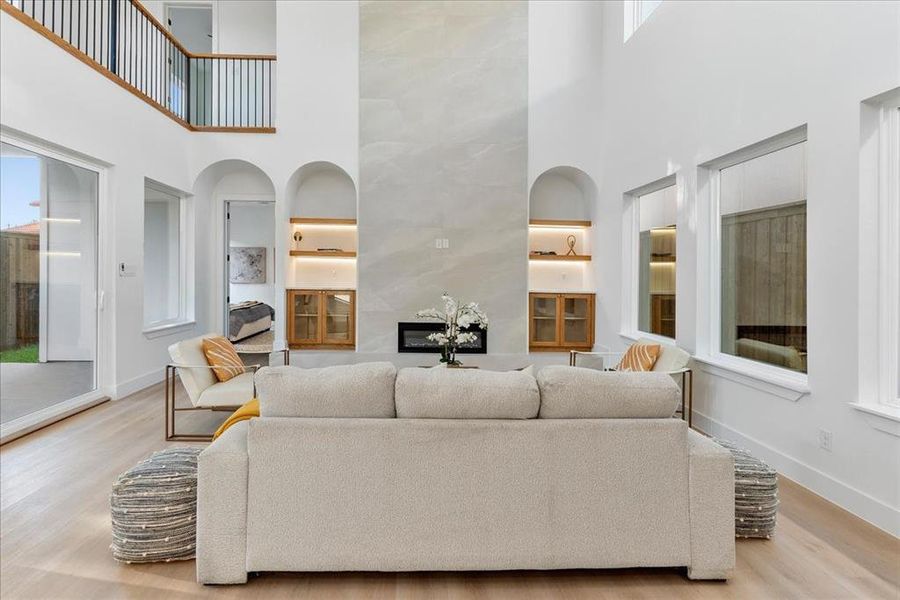 Furnished interior view inside a new home in , Dallas (Image 5).