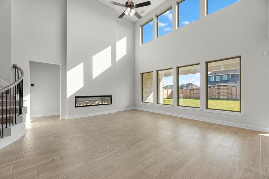 Spacious, unfurnished interior of a new home in Jordan Ranch – 60', Katy (Image 13).
