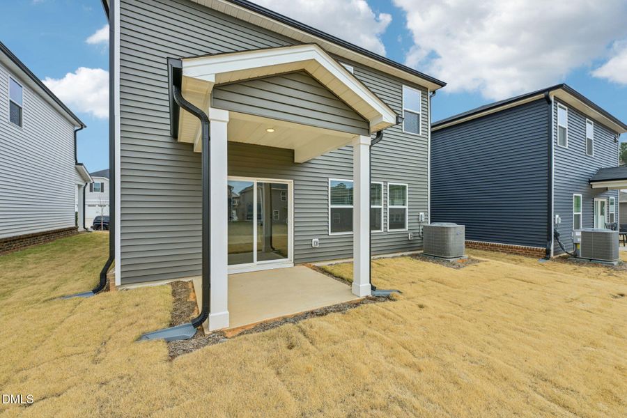 36-web-or-mls-Raleigh - Oak Manor - 617