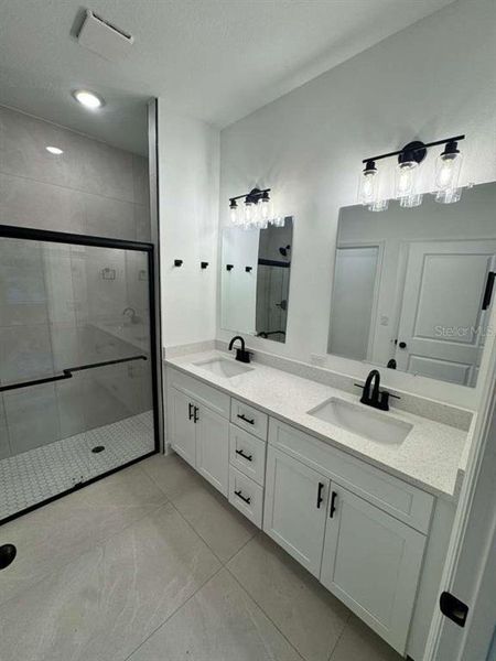 Furnished interior view inside a new home in , Citrus Springs (Image 15).