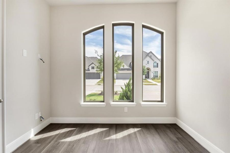 Image 9 of a home in Candela 60'.