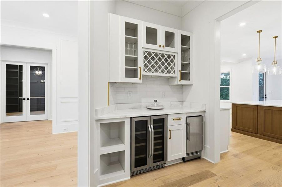Furnished interior view inside a new home in , Jefferson (Image 17).