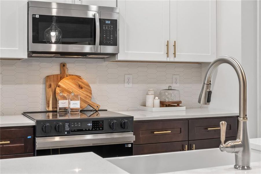 Close-up of interior finishes inside a home in Porter Reserve, Decatur (Image 20).