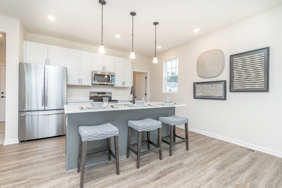 Furnished interior view inside a new home in Mystic Ridge, Whitmore Lake (Image 22).