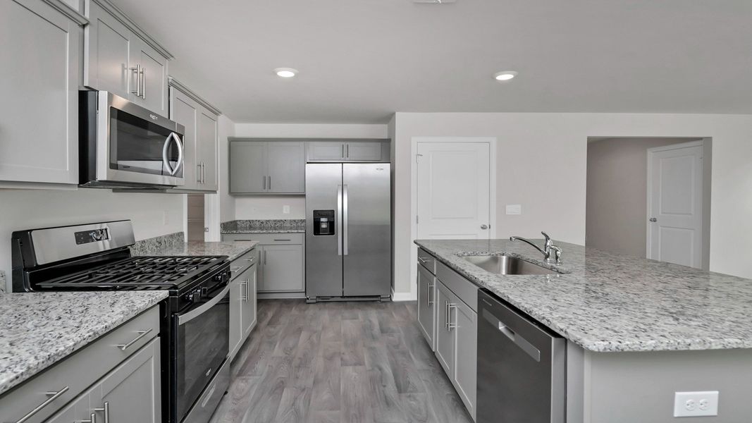 Furnished interior view inside a new home in Grand Oaks, Columbia (Image 7).
