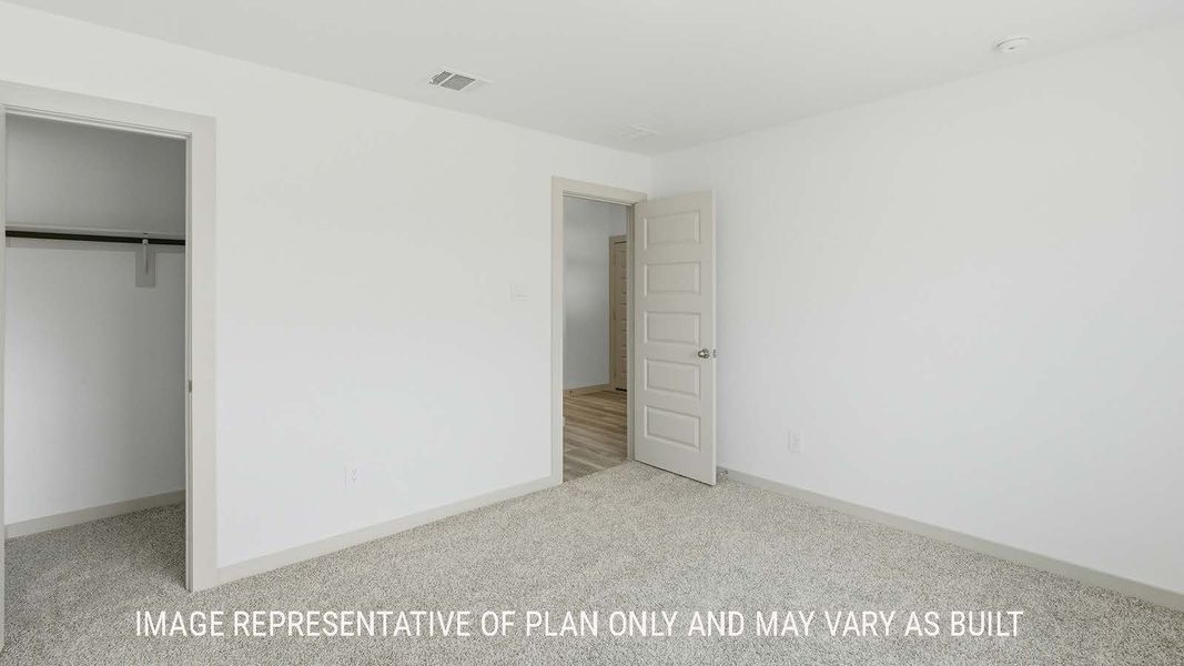 Representative unfurnished interior of a home built from the Elgin by D.R. Horton in Reserve at Mallard Lakes, Orange (Image 17).