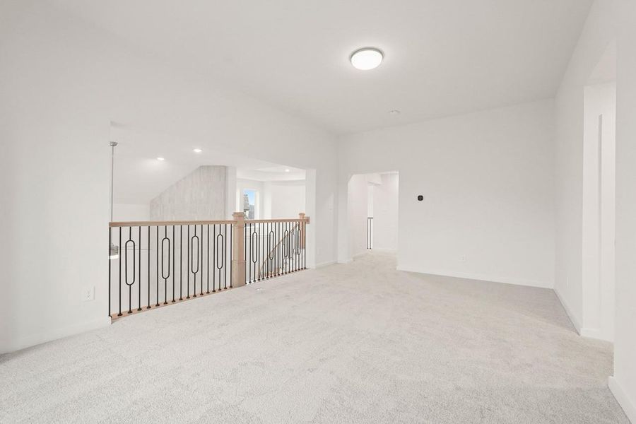 Spacious, unfurnished interior of a new home in Grange, Katy (Image 22).