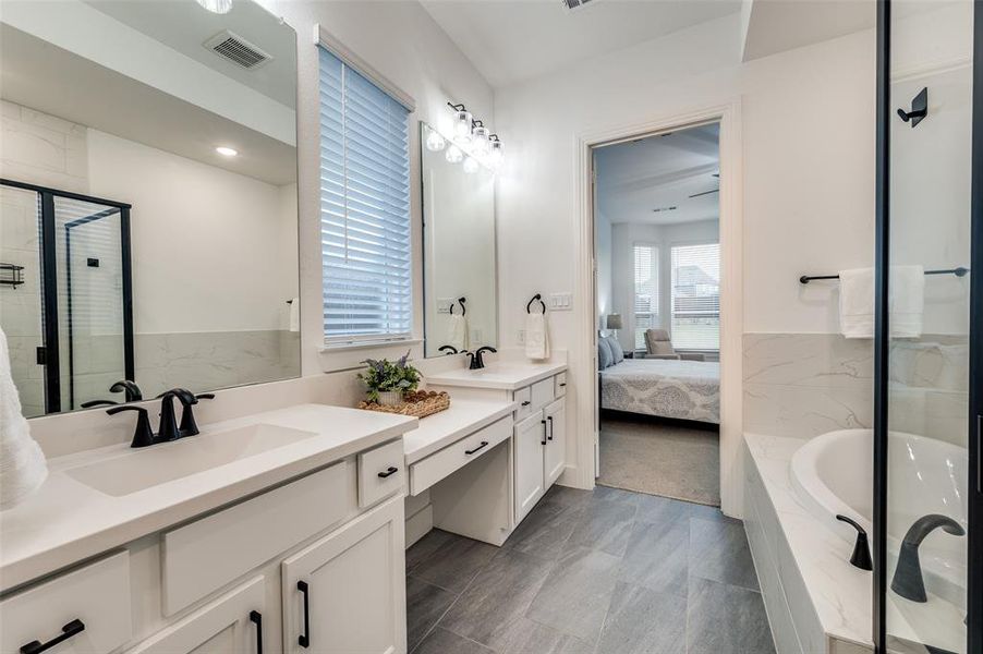 Furnished interior view inside a new home in Sandbrock Ranch: 50ft. lots, Aubrey (Image 23).