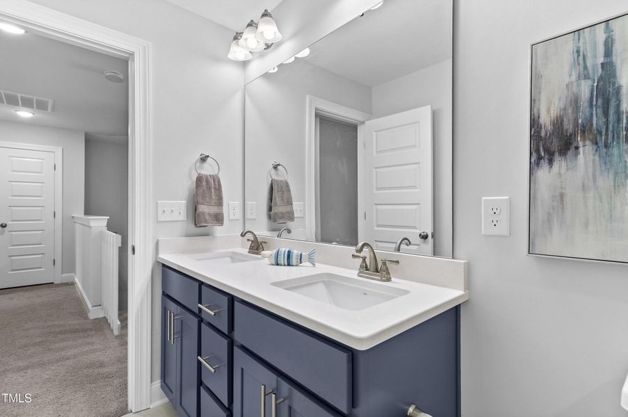 Bright & Practical Bathroom