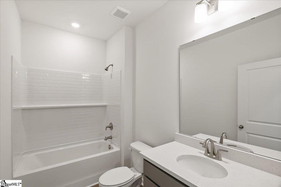 Furnished interior view inside a new home in Lynbrook, Boiling Springs (Image 5). Furnished interior view inside a new home in Lynbrook, Boiling Springs (Image 5).