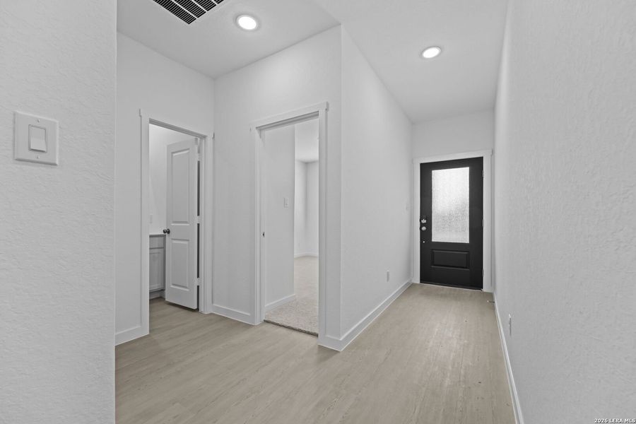 Spacious, unfurnished interior of a new home in Waterwheel, San Antonio (Image 18).