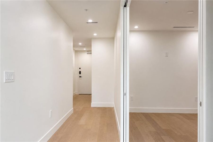 Spacious, unfurnished interior of a new home in , Sandy Springs (Image 21). Spacious, unfurnished interior of a new home in , Sandy Springs (Image 21).