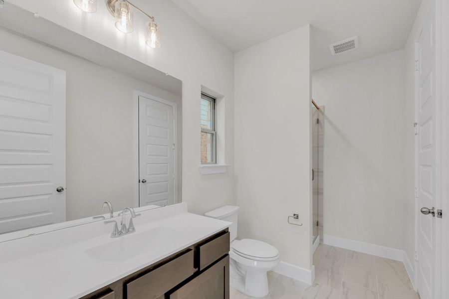 Furnished interior view inside a new home in Santa Rita Ranch - 60', Liberty Hill (Image 11).