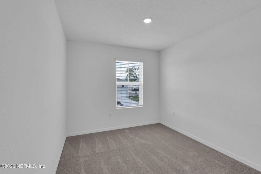 Spacious, unfurnished interior of a new home in , Jacksonville (Image 17).