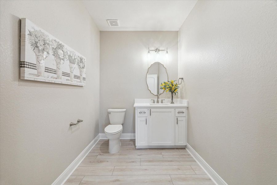 Furnished interior view inside a new home in , Tiki Island (Image 8).