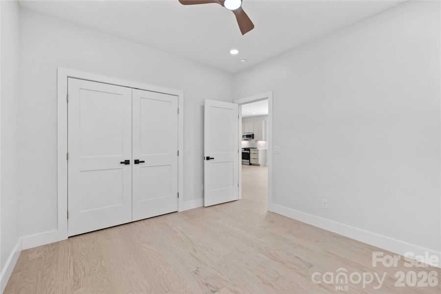 Spacious, unfurnished interior of a new home in , Asheville (Image 20).