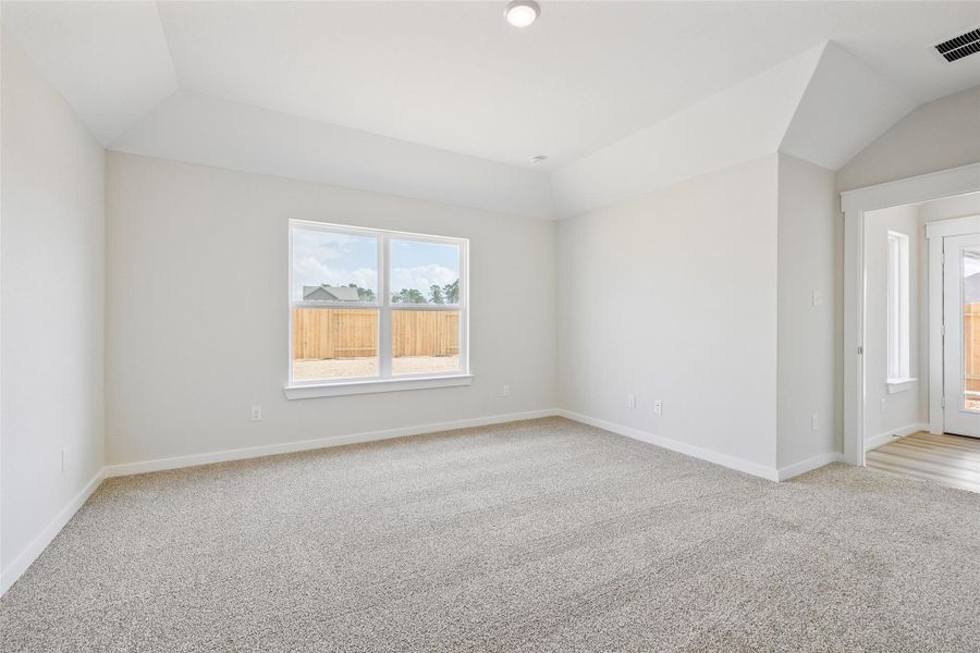 Spacious, unfurnished interior of a new home in Cielo, Conroe (Image 22). Spacious, unfurnished interior of a new home in Cielo, Conroe (Image 22).