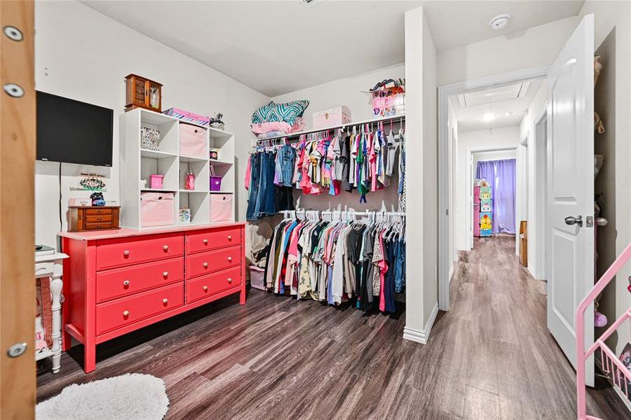 Furnished interior view inside a new home in , Mabank (Image 6).