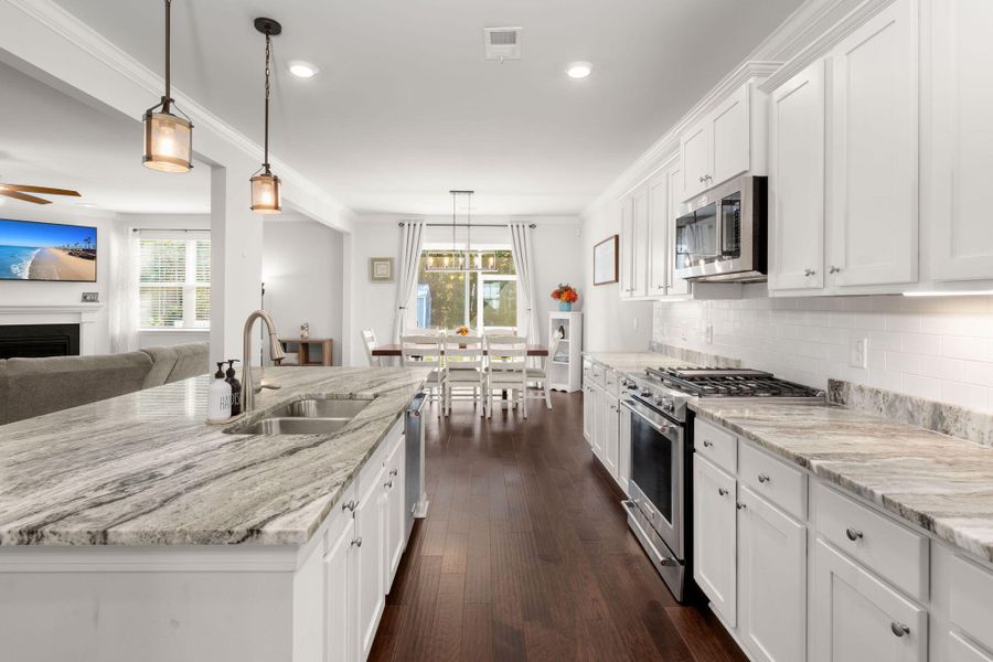 Furnished interior view inside a new home in The Ponds, Summerville (Image 38). Furnished interior view inside a new home in The Ponds, Summerville (Image 38).