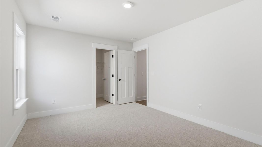 Furnished interior view inside a new home in Harrier Point, Woodruff (Image 26).