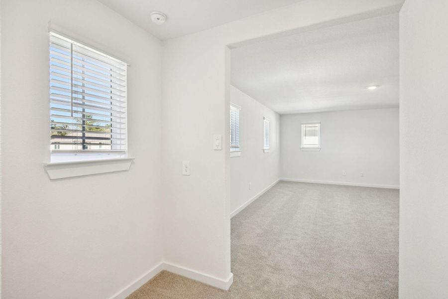 Spacious, unfurnished interior of a new home in Stewart's Ranch, Conroe (Image 41). Spacious, unfurnished interior of a new home in Stewart's Ranch, Conroe (Image 41).