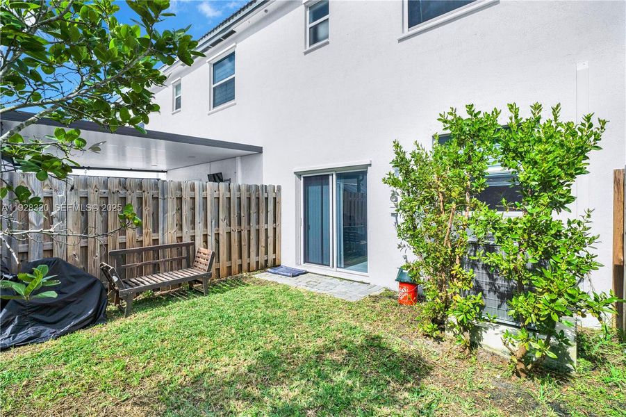 Exterior details and patio area of a home in , Homestead (Image 3).