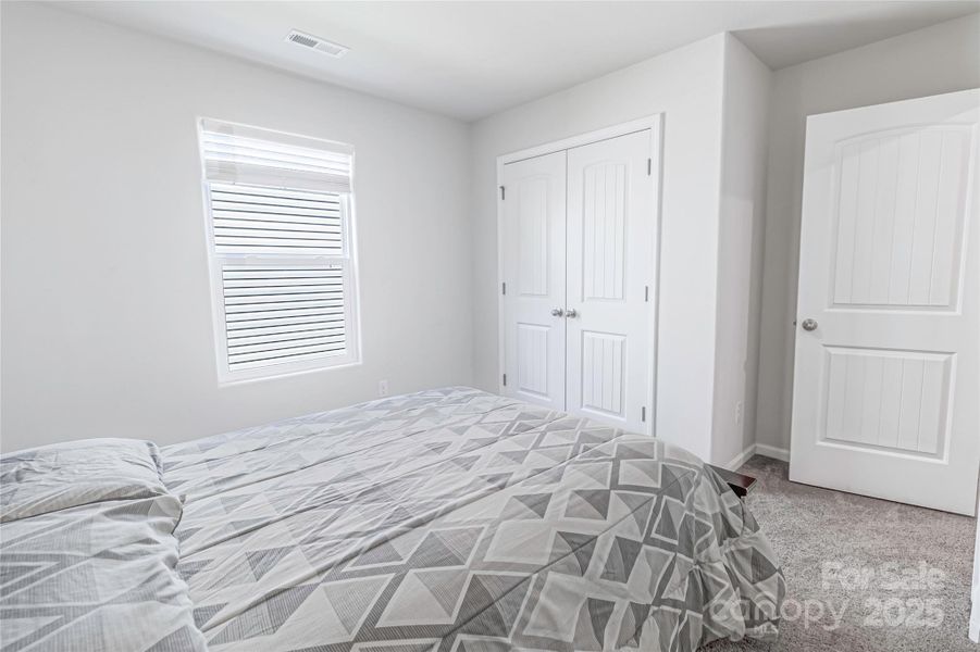 Image 13 of a home in Knights Bridge.