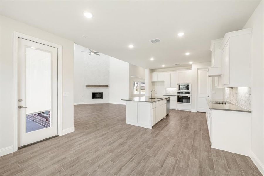 Furnished interior view inside a new home in Sunrise at Garden Valley, Waxahachie (Image 8).