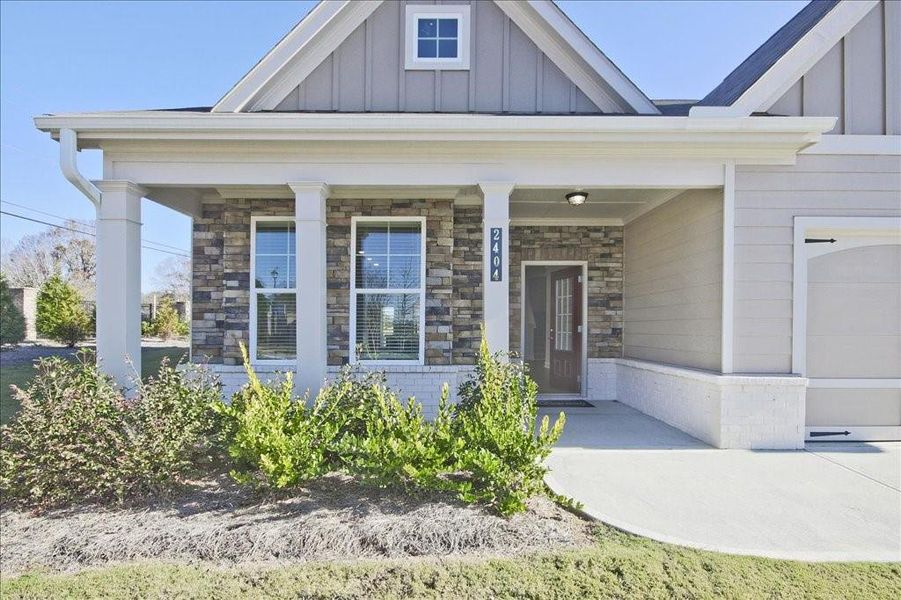 Exterior details and patio area of a home in Cooper's Walk, Loganville (Image 3). Exterior details and patio area of a home in Cooper's Walk, Loganville (Image 3).