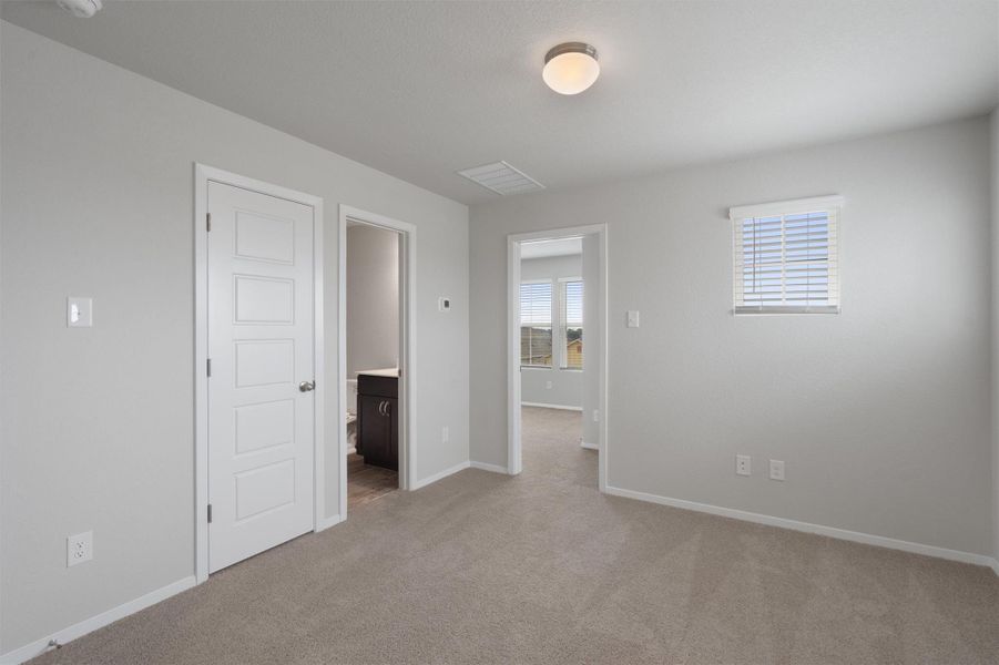 Spacious, unfurnished interior of a new home in Casetta Ranch, Kyle (Image 24). Spacious, unfurnished interior of a new home in Casetta Ranch, Kyle (Image 24).
