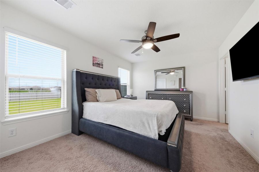 Furnished interior view inside a new home in , Katy (Image 12).