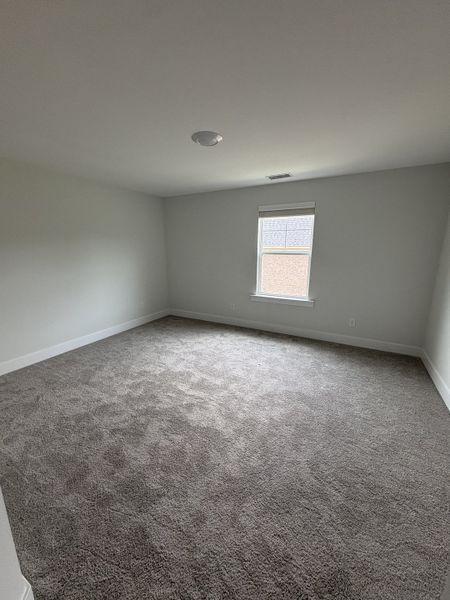 Spacious, unfurnished interior of a new home in Rookers Bend, Smyrna (Image 19).