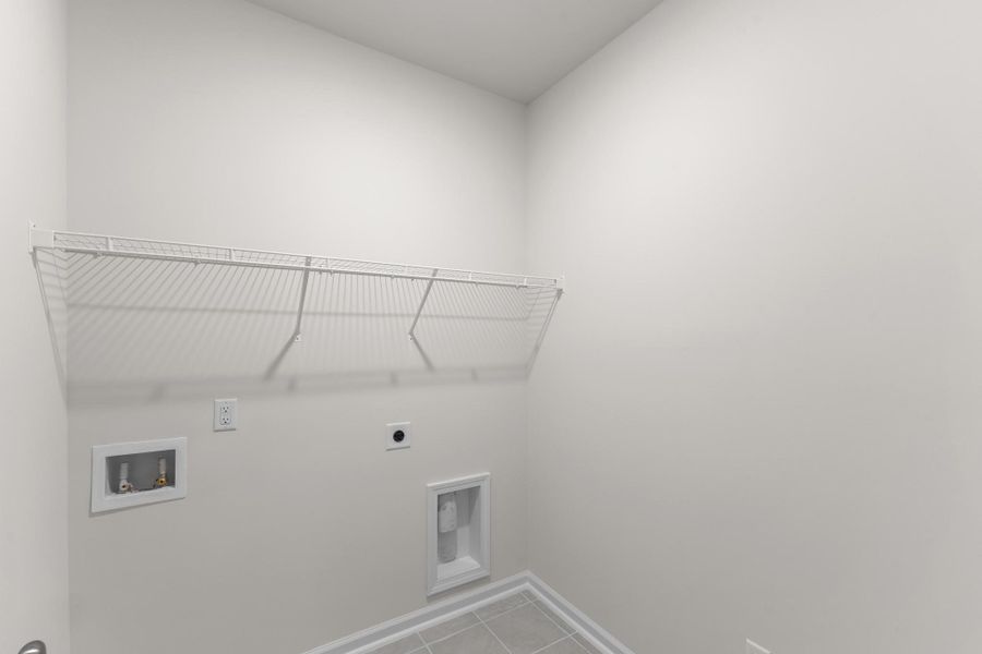 Spacious, unfurnished interior of a new home in Hitchcock Preserve 55', Aiken (Image 27).