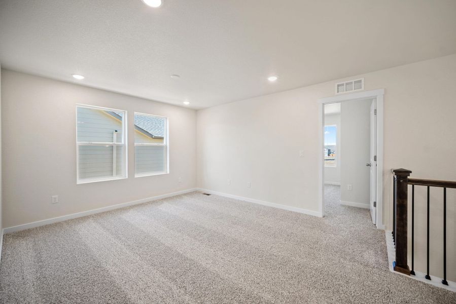 Spacious, unfurnished interior of a new home in Ridge at Lorson Ranch, Colorado Springs (Image 26). Spacious, unfurnished interior of a new home in Ridge at Lorson Ranch, Colorado Springs (Image 26).
