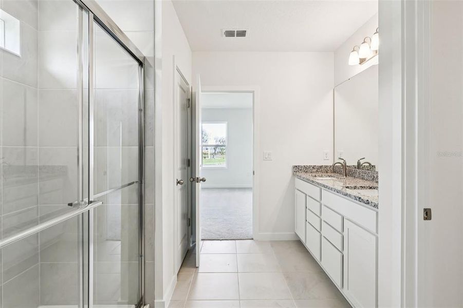 Furnished interior view inside a new home in Willowbrook North, Winter Haven (Image 9).