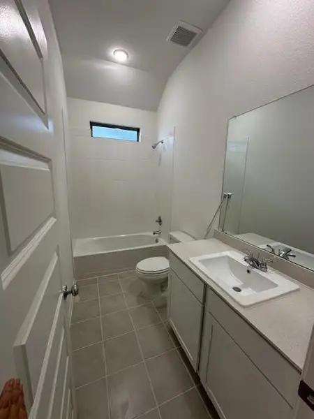 Furnished interior view inside a new home in Trinity Ranch, Elgin (Image 8). Furnished interior view inside a new home in Trinity Ranch, Elgin (Image 8).