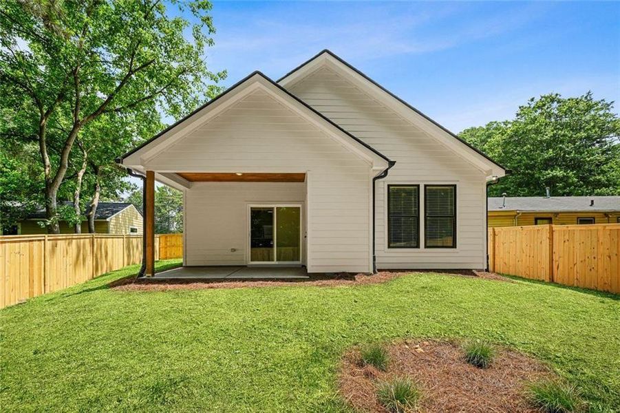 Exterior details and patio area of a home in , Atlanta (Image 25).