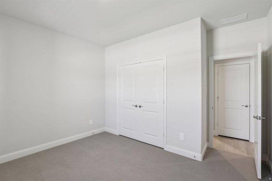 Photo is not of the actual home, but is an inspirational photo of builder’s model home and may depict options, furnishings, and/or decorator features that are not included.