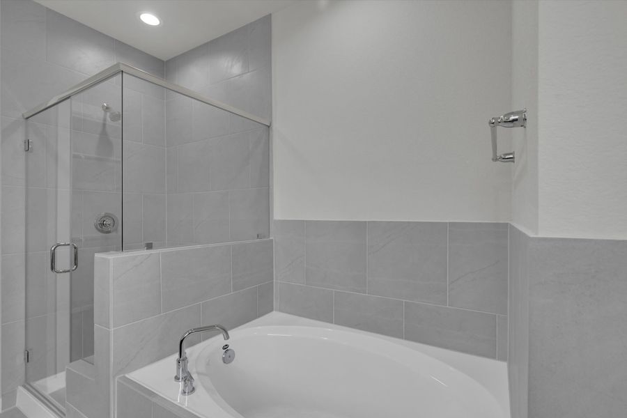 Image 26 of a home in Lago Mar  50'  &  55'.