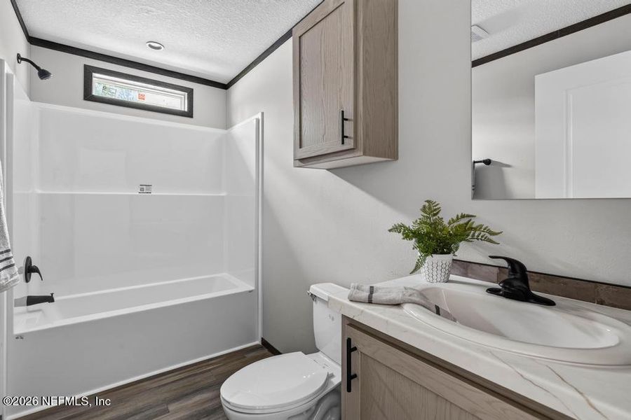 Furnished interior view inside a new home in , Callahan (Image 37).