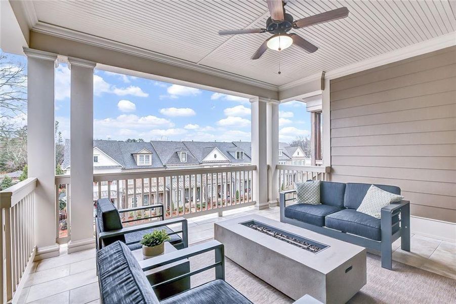 Exterior details and patio area of a home in , Senoia (Image 3).