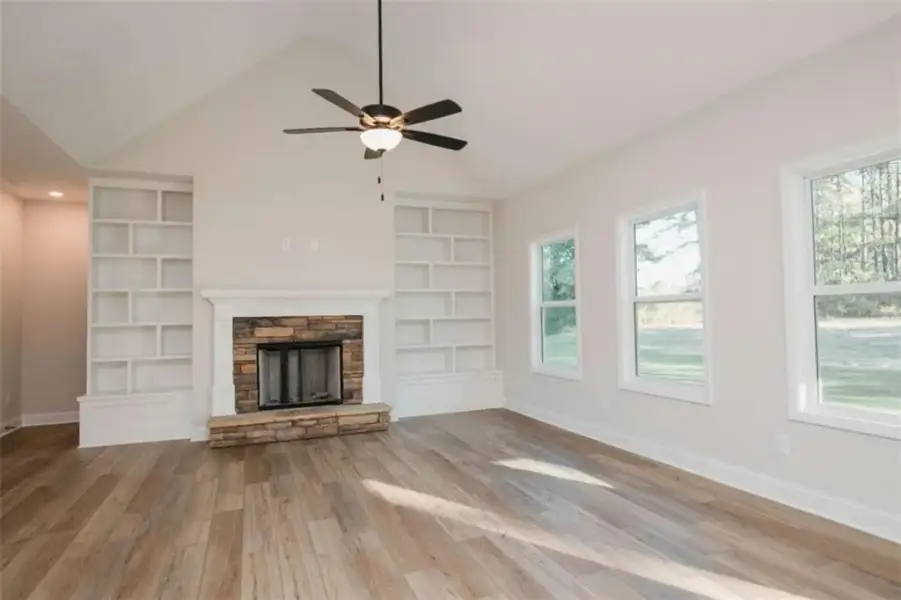 Spacious, unfurnished interior of a new home in , Douglasville (Image 26).