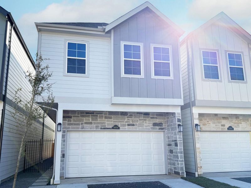 Exterior details and patio area of a home in , Houston (Image 1).