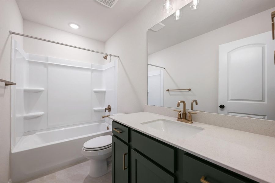 Furnished interior view inside a new home in Berry Creek Highlands, Georgetown (Image 8).