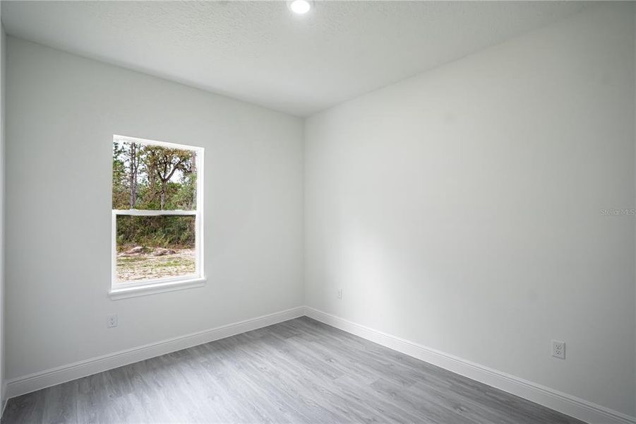 Spacious, unfurnished interior of a new home in , Ocala (Image 35).