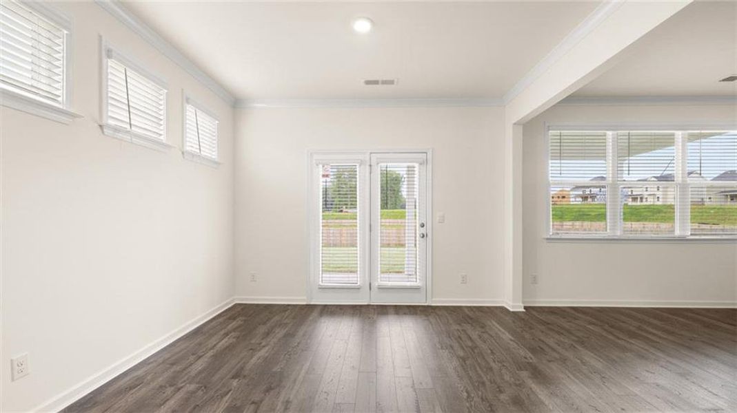 Spacious, unfurnished interior of a new home in Independence, Loganville (Image 18).