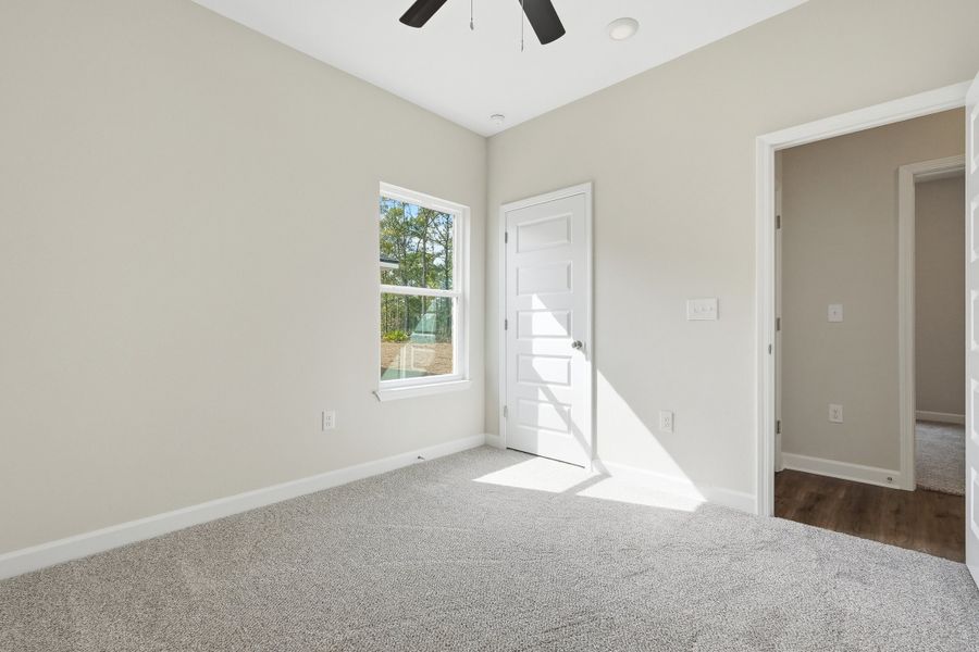 Spacious, unfurnished interior of a new home in Southern Charm, Crestview (Image 36).