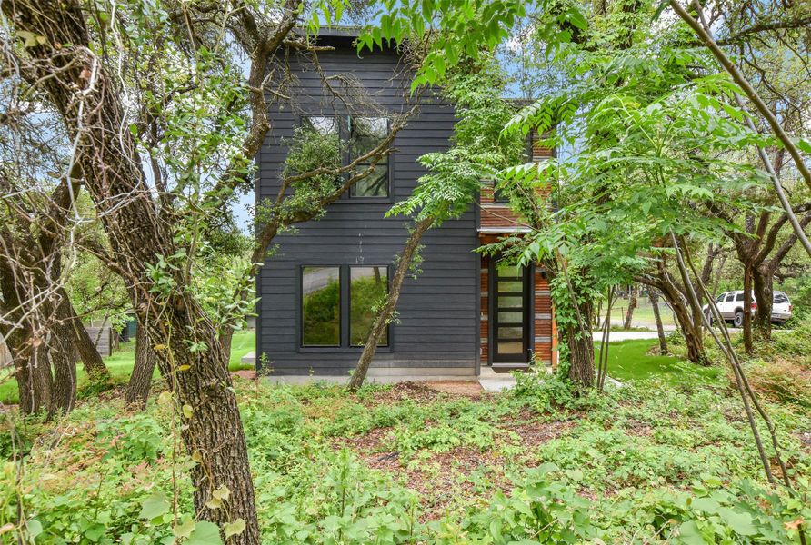 Image 28 of a home in .