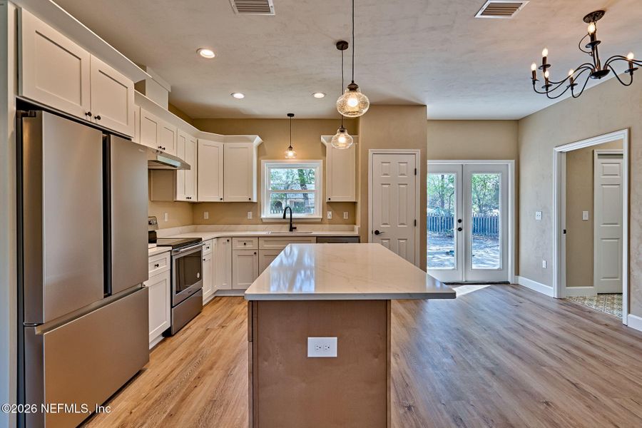Furnished interior view inside a new home in , Keystone Heights (Image 4).